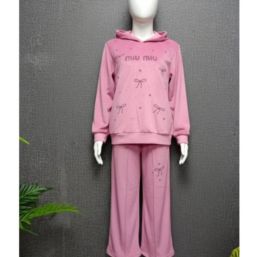 Pembe Kapüşonlu Kız Çocuk Eşofman Takımı kadife - Görsel 2