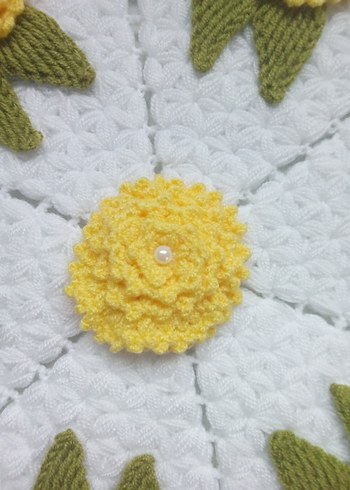 Sarı Çiçekli Örgü - Görsel 2