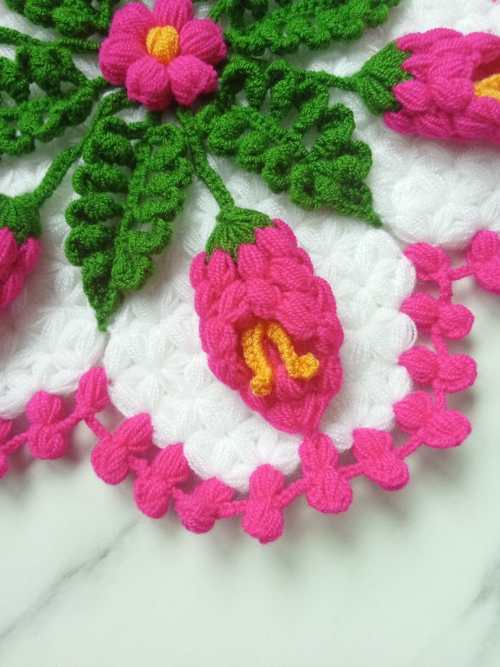 Pembe Çiçekli Örgü Dekoratif - Görsel 3