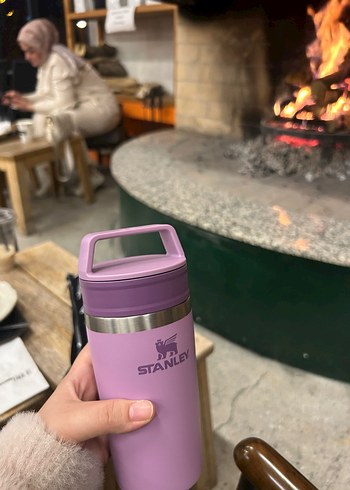 Stanley Mor Seyahat Termosu 354 ml (0,35) - Görsel 2