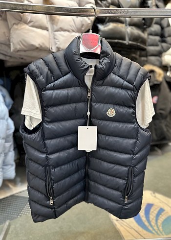 Moncler l