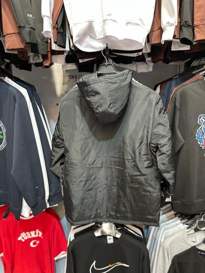 Erkek Siyah Kapüşonlu Spor Mont - Görsel 2