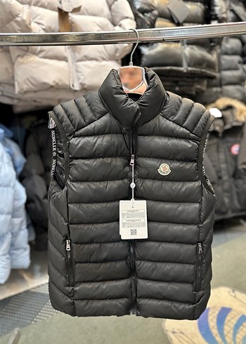 Moncler m