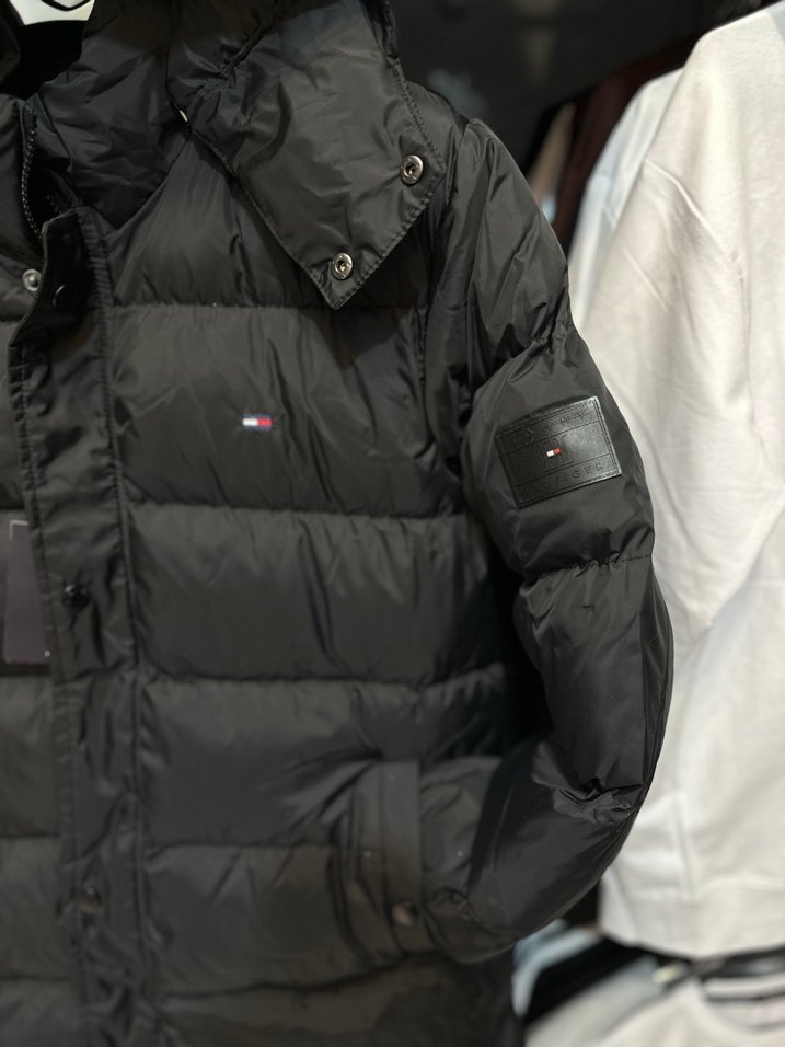 Siyah Kapüşonlu Erkek Şişme Mont - Görsel 3