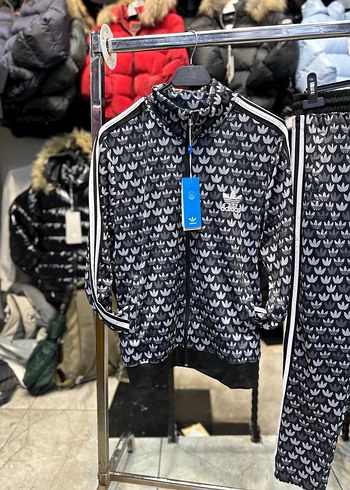 Erkek Siyah Desenli Fermuarlı Eşofman Takımı - Görsel 2