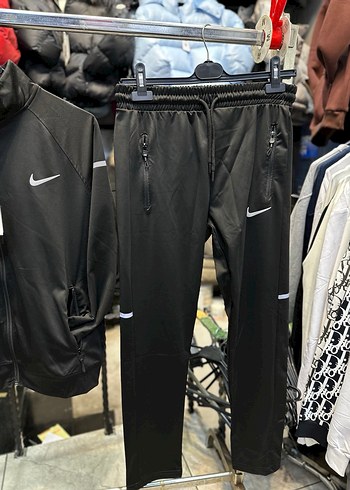 Nike Siyah Spor Eşofman Takımı - Görsel 3