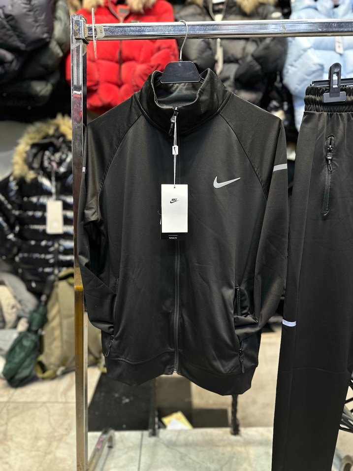 Nike Siyah Spor Eşofman Takımı - Görsel 2