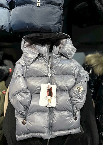 Moncler 10 Yaş
