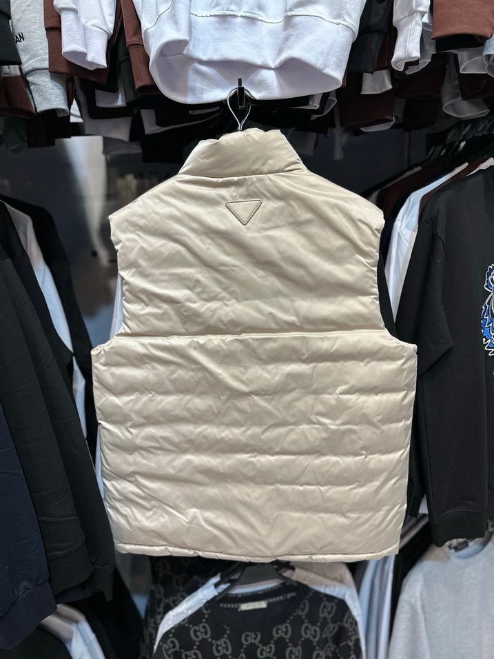 Beyaz Fermuarlı Erkek Yelek - Görsel 2