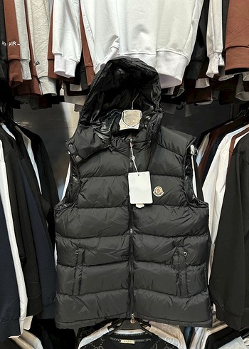 Moncler s