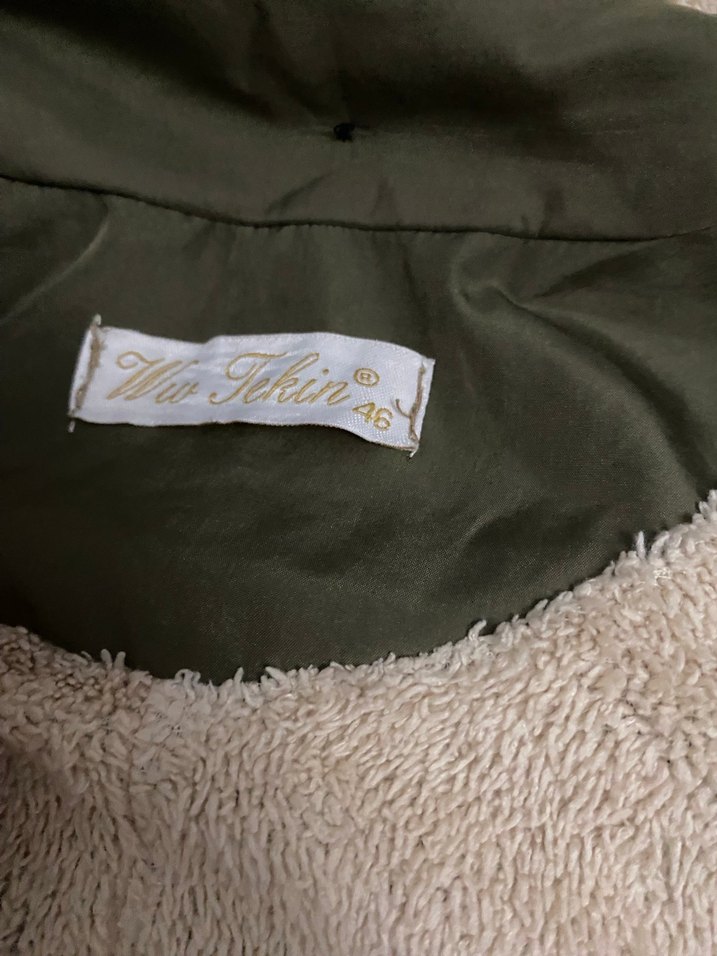 Sokak Stili Haki Uzun Kürklü Kadın Mont - Görsel 5