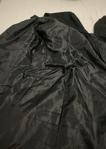 Kadın Siyah Uzun Fermuarlı Mont - Görsel 3