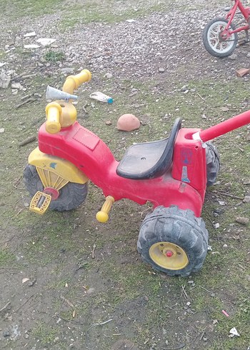 Sarı Üç Tekerlekli Çocuk Bisikleti - Görsel 5