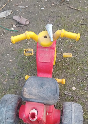 Sarı Üç Tekerlekli Çocuk Bisikleti - Görsel 2