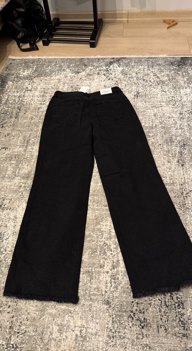 Siyah Kadın Nakışlı Kadın Kot Pantolon - Görsel 2