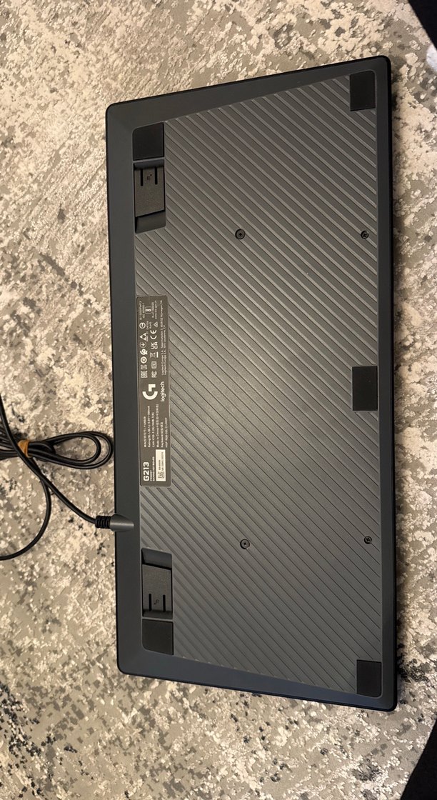 Logitech Kablolu Siyah Mekanik Klavye RGB'li - Görsel 2