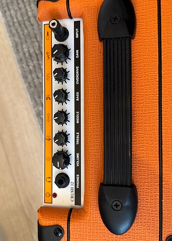 Gitar amfisi aynı zamanda hoparlör - Görsel 4