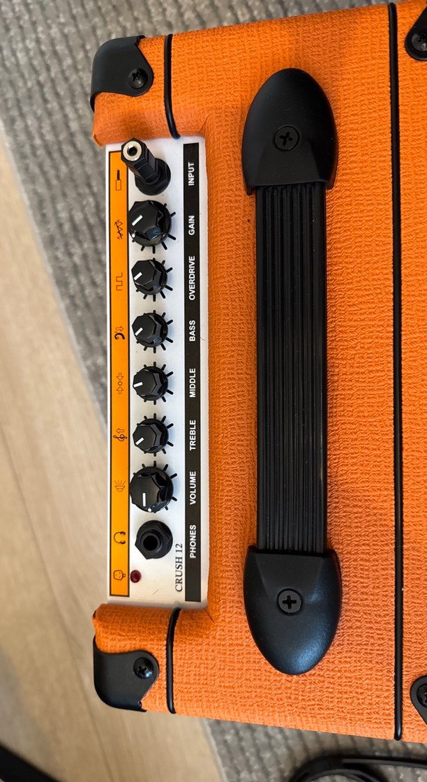 Gitar amfisi aynı zamanda hoparlör - Görsel 4