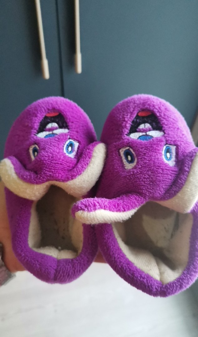 Mor Kadife Kız Çocuk Ev Terliği - Görsel 2