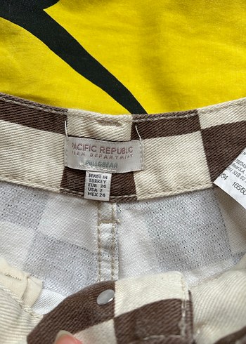 Pull&Bear Dama Desenli Wide leg Pantolon - Görsel 3