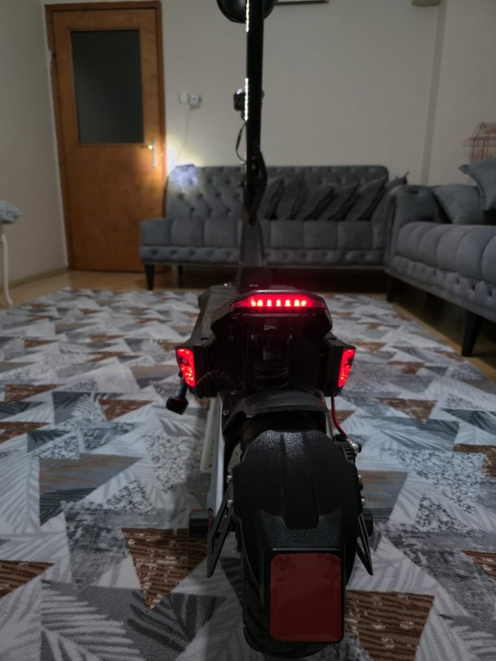 ONVO RX4 ELEKTRİKLİ SCOOTER - Görsel 4