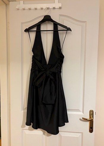 Siyah V Yakalı Drapeli Midi Elbise - Görsel 2