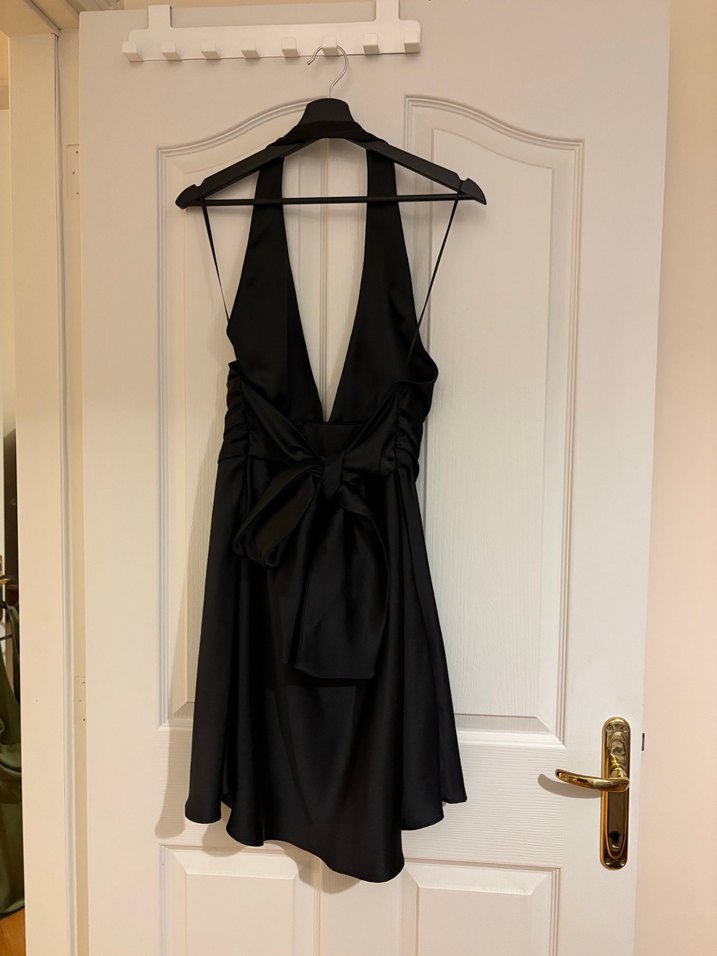 Siyah V Yakalı Drapeli Midi Elbise - Görsel 2