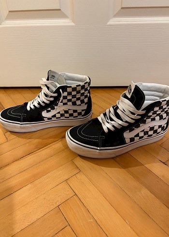 Vans Kadın Siyah Beyaz Baskılı Günlük Spor Ayakkabı - Görsel 4