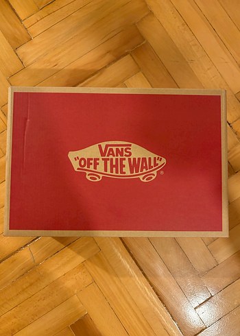 Vans Kadın Siyah Beyaz Baskılı Günlük Spor Ayakkabı - Görsel 2