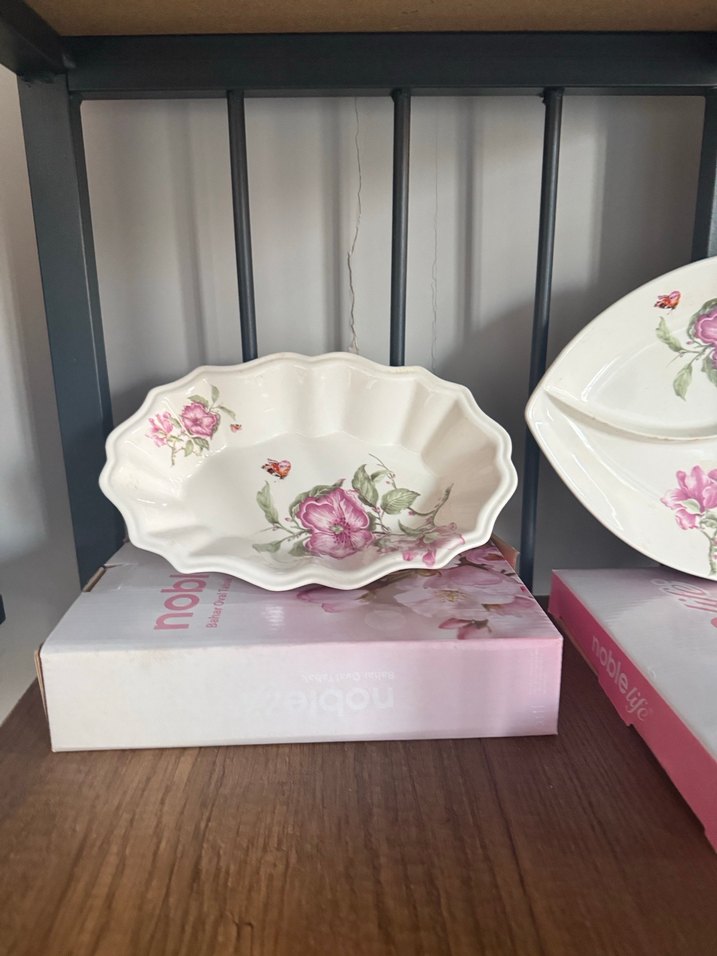 Pembe Pastel Gül Desenli Tabak Seti - Görsel 2