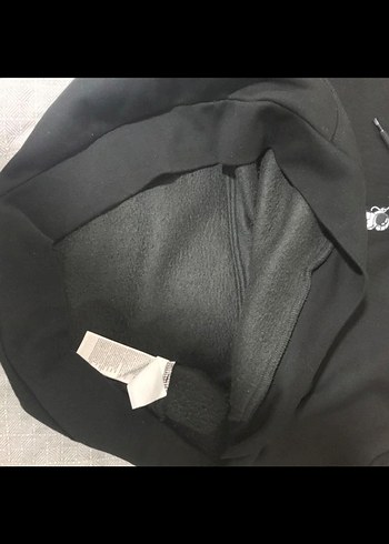 Siyah Kapüşonlu Uzun Kollu Sweatshirt - Görsel 4