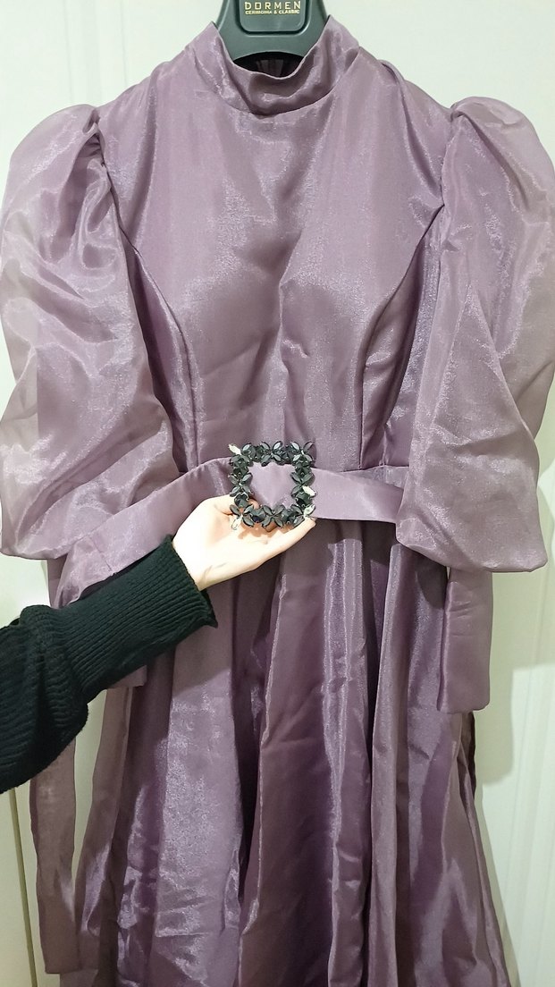 Uzun Mor Gotik Kadın Elbise - Görsel 4