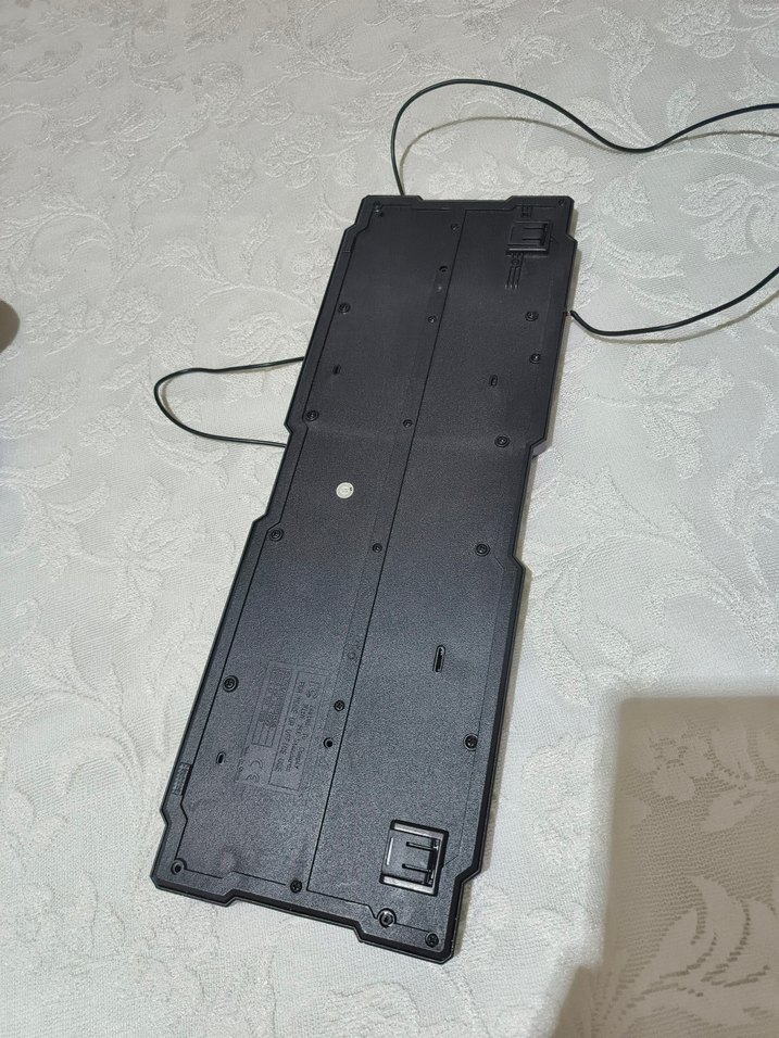 Kablolu Kırmızı-Siyah Banda Klavye - Görsel 2