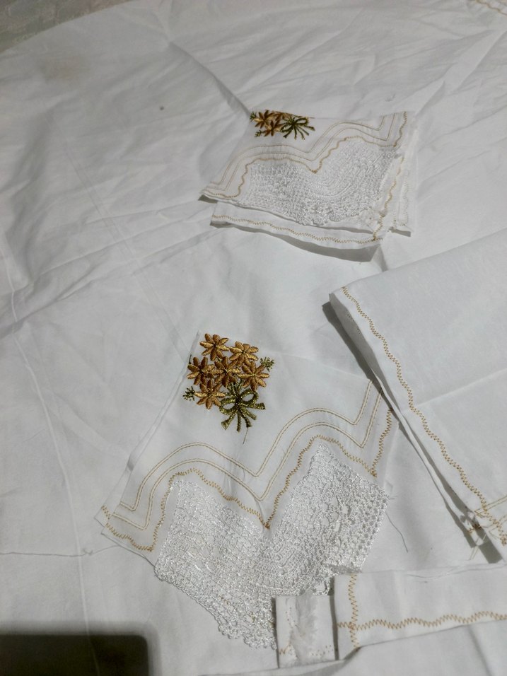 İşlemeli Beyaz mutfak seti - Görsel 3