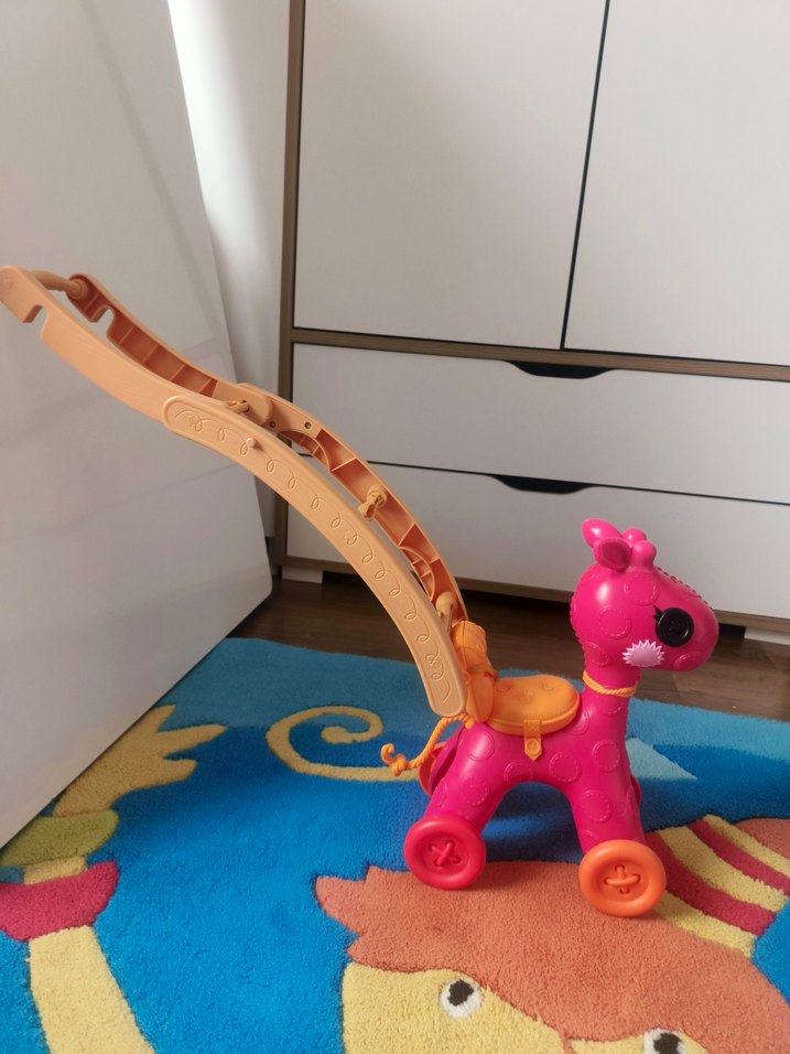 Renkli Pembe Oyuncak at - Görsel 3