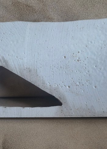 Beyaz ve Gri Kanatlı Melek Figürü - Tanrıça Nike Heykeli - Görsel 2