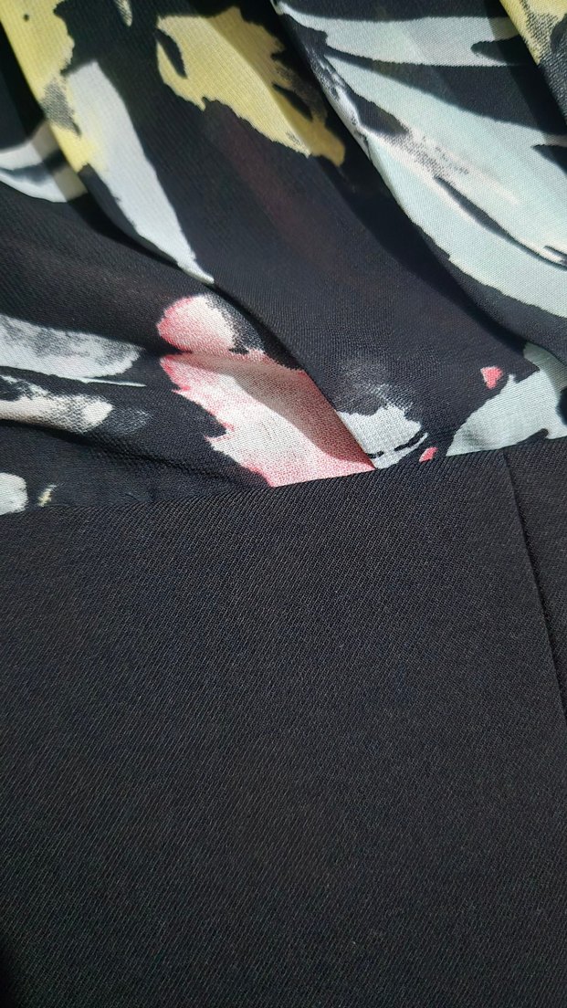 Kadın Siyah Abiye Çiçek Desenli Diz Boyu - Görsel 4