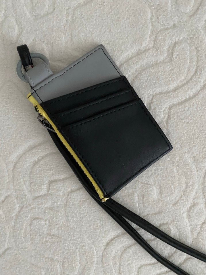 Pull and bear boyun askılı kartlık cüzdan - Görsel 2