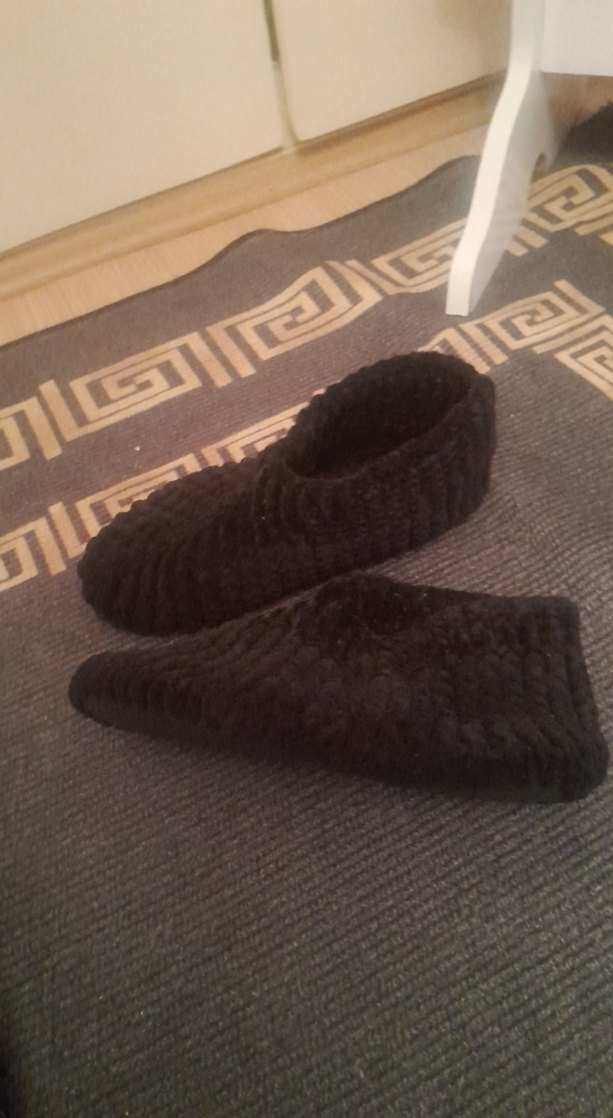 Erkek Siyah Örgü Ev Botu - Görsel 2