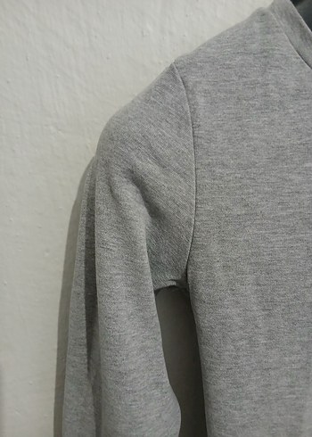 Gri Uzun Kollu Kadın Bluz - Görsel 2