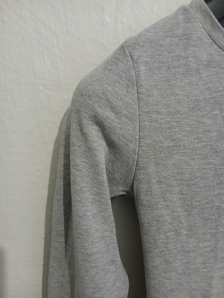 Gri Uzun Kollu Kadın Bluz - Görsel 2