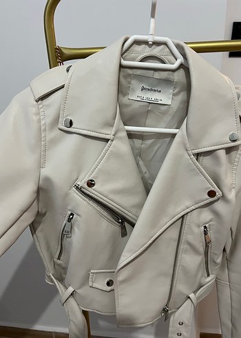 Stradivarius s beden yeni - Görsel 2