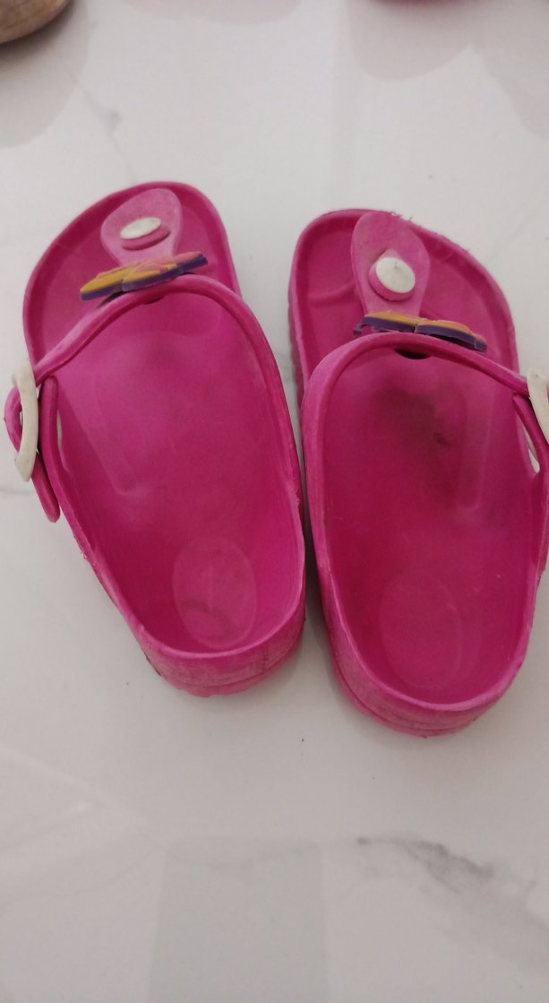 Pembe Barbie Tokalı Kız Terlikleri - Görsel 3