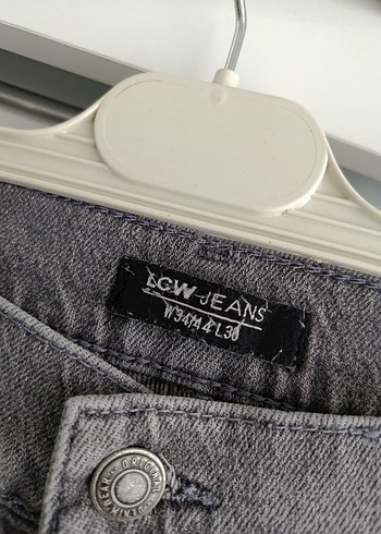 Kadın Gri Bol Kesim  Kot Pantolon - Görsel 3