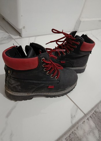 Kırmızı Siyah Bağcıklı Erkek Çocuk Bot - Görsel 2