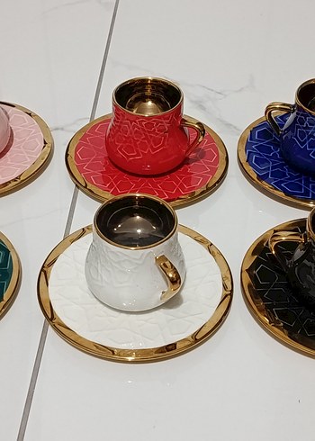 tüek kahve fincanı renkli  Altın Detaylı Kahve Fincanı ve Tabağı - Görsel 3