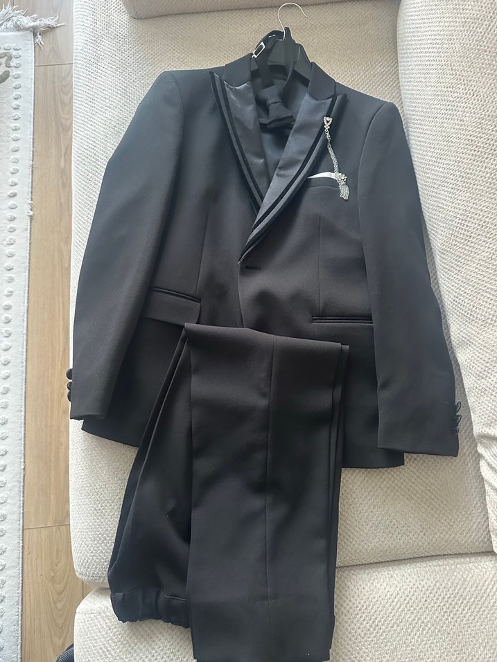 Siyah erkek çocuk takım elbise - Görsel 2