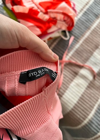 Kadın sırt dekolteli crop - Görsel 4