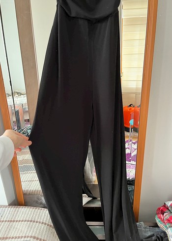 Siyah Uzun İnce Askılı Drapeli Tulum - Görsel 3