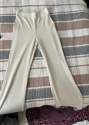 Bej V Yakalı, Kolsuz İkili Takım - Görsel 3